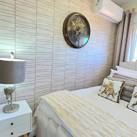 The Eighth Horizon - Skyview Prestige Apartamento Torremolinos