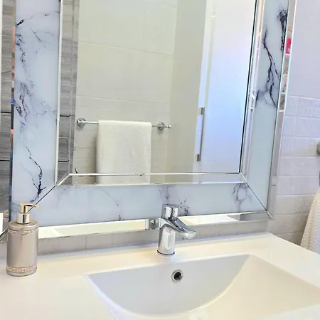 The Eighth Horizon - Skyview Prestige Apartamento Torremolinos